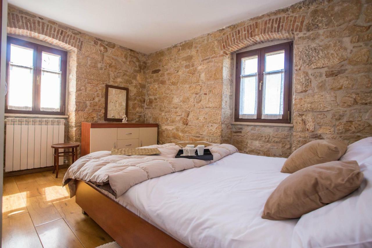 Nona Nina Apartment Vizinada Ngoại thất bức ảnh